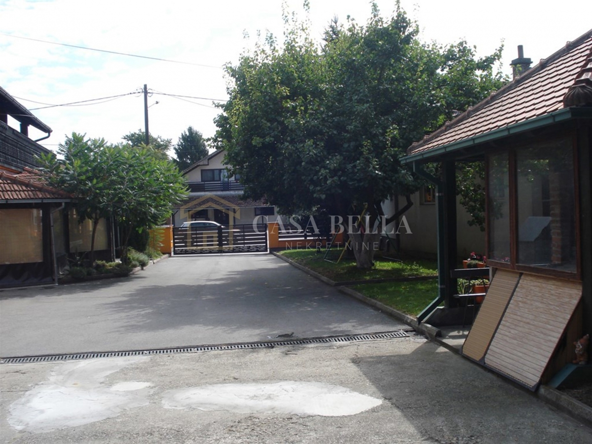 Haus Zu verkaufen - BJELOVARSKO-BILOGORSKA BJELOVAR