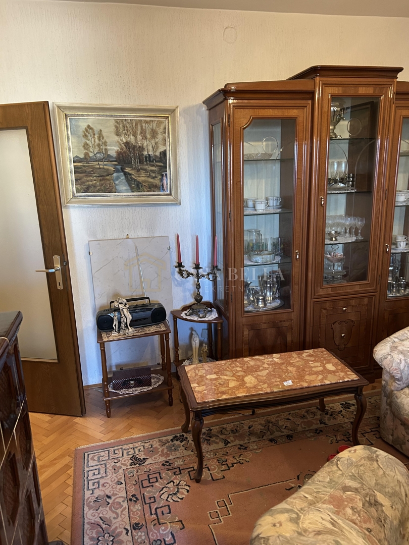 Flat For sale - PRIMORSKO-GORANSKA KASTAV