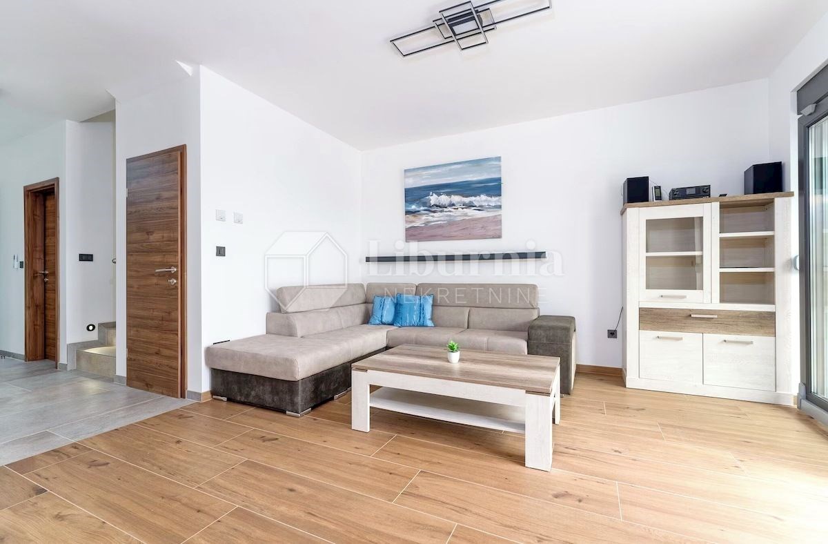 Casa In vendita - PRIMORSKO-GORANSKA KRK