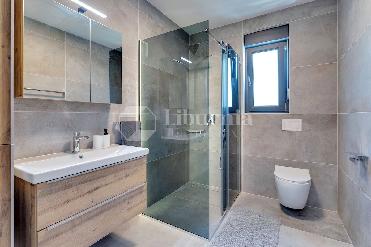 Casa In vendita - PRIMORSKO-GORANSKA KRK