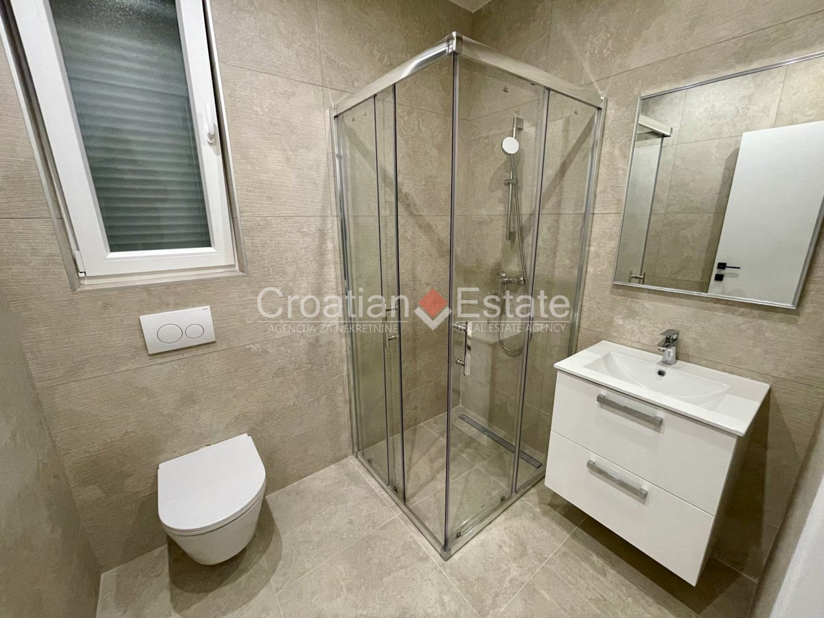 Maison À louer - SPLITSKO-DALMATINSKA TROGIR