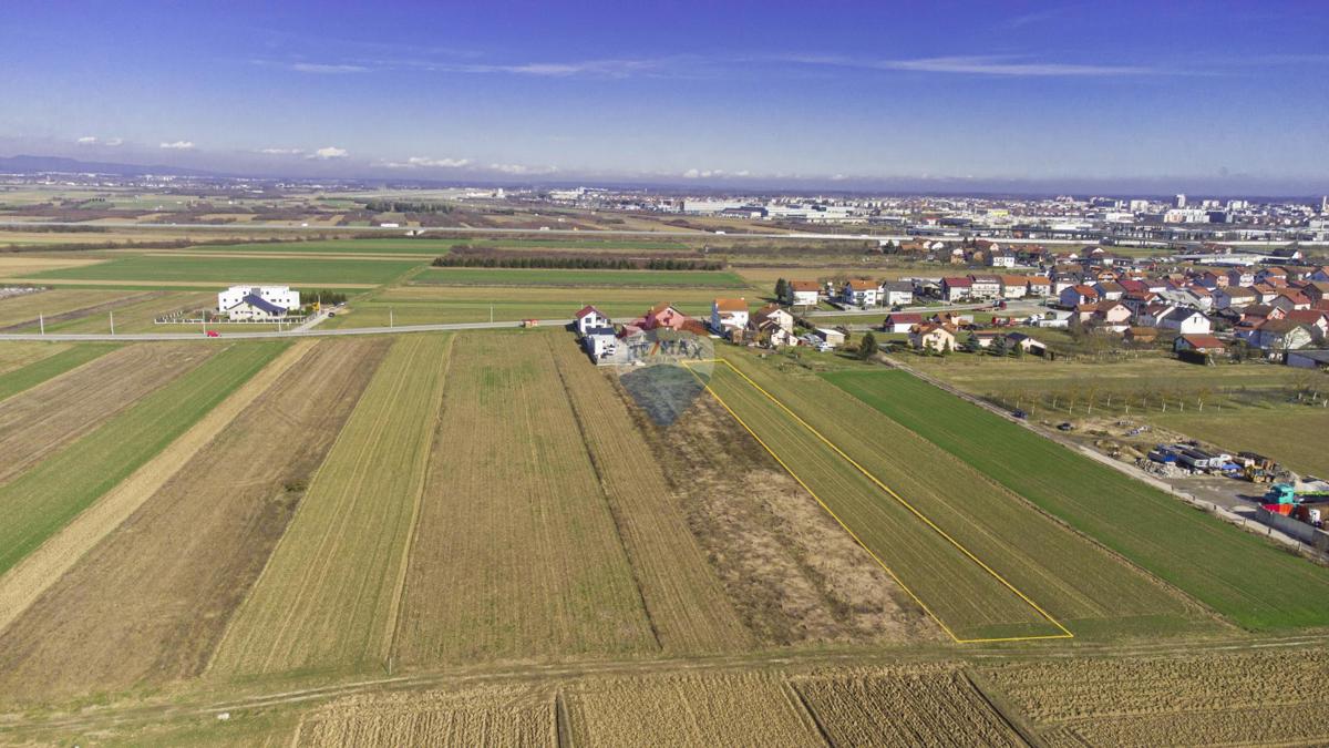 Działka Na sprzedaż - ZAGREBAČKA VELIKA GORICA