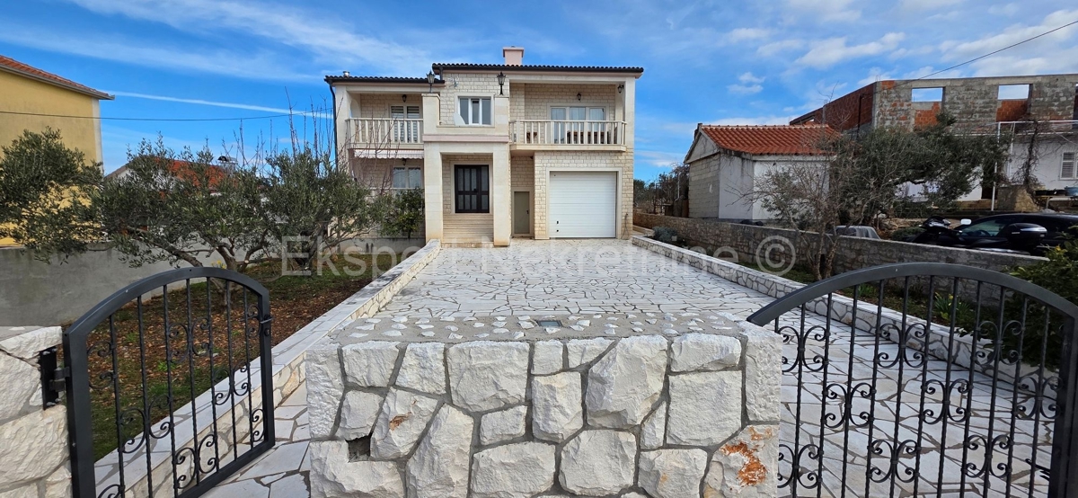 Kuća Na prodaju - ŠIBENSKO-KNINSKA PRIMOŠTEN