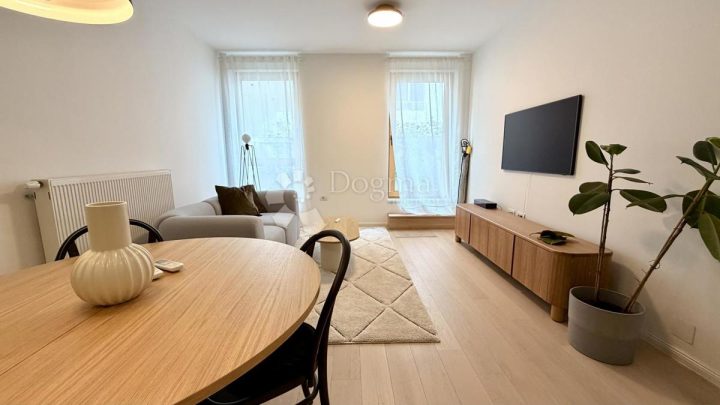 Appartement À louer - Grad Zagreb Zagreb - foto 4/15
