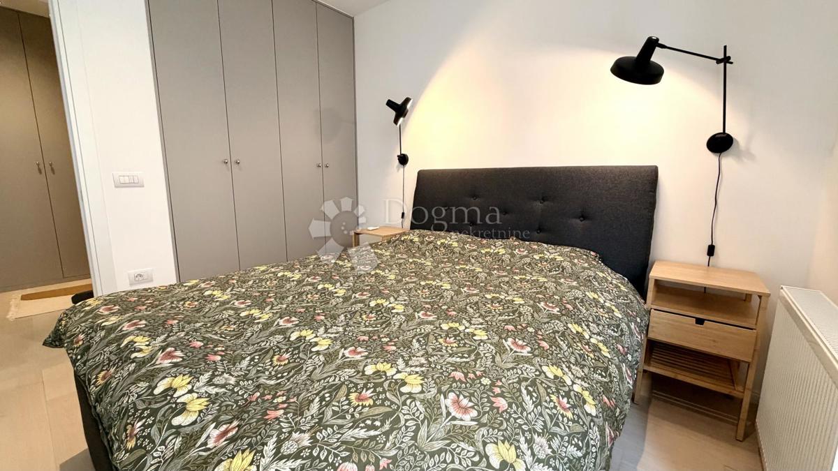 Appartement À louer - GRAD ZAGREB ZAGREB