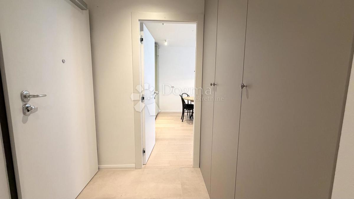 Appartement À louer - GRAD ZAGREB ZAGREB