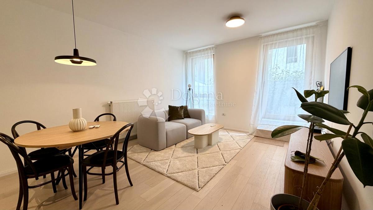 Appartement À louer - Grad Zagreb Zagreb - foto 3/15