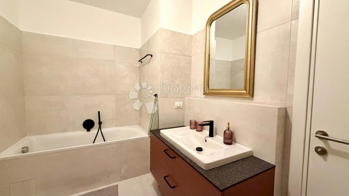 Appartement À louer - GRAD ZAGREB ZAGREB
