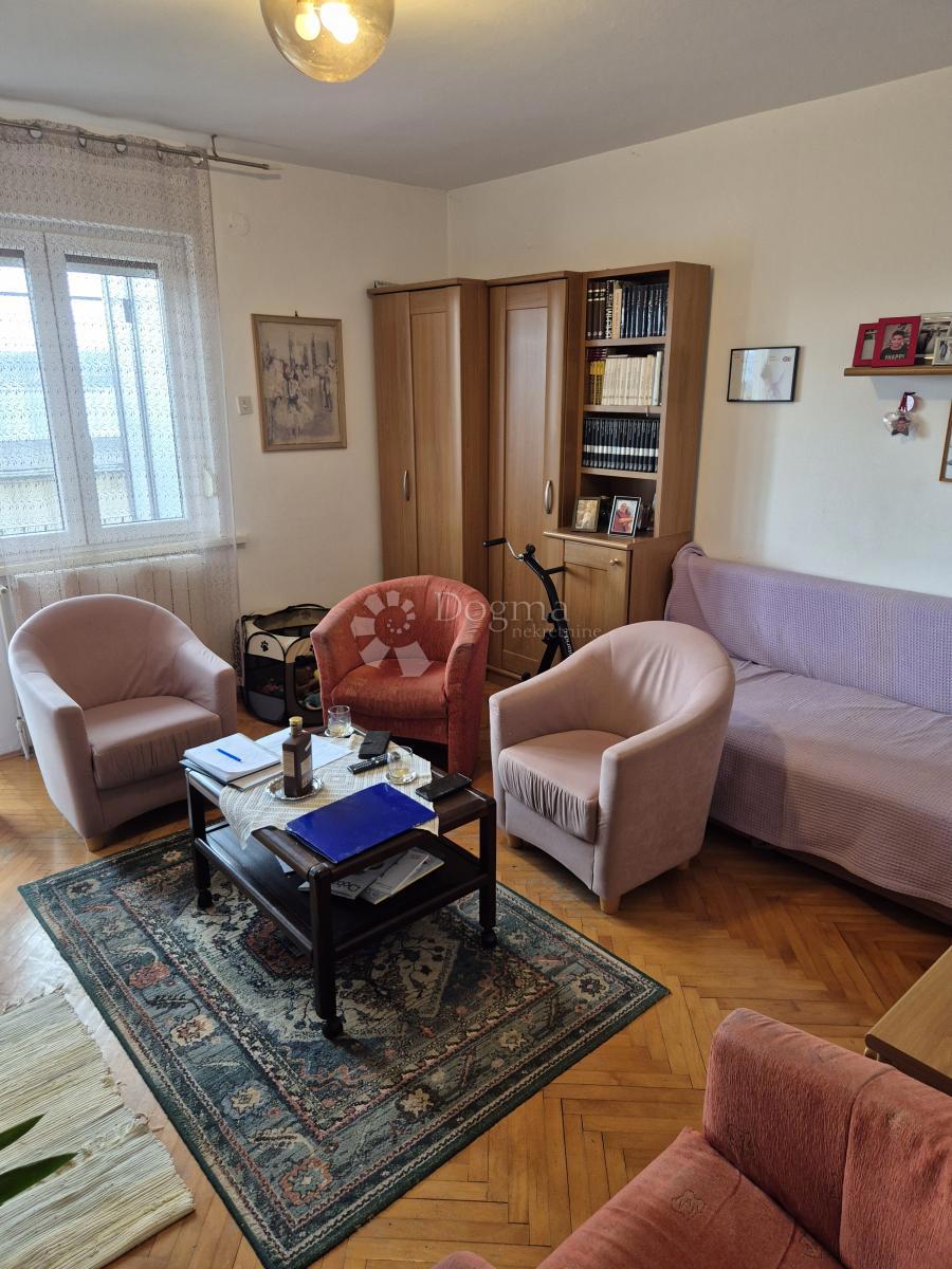 Stan Na prodaju - Primorsko-goranska Crikvenica - foto 1/10