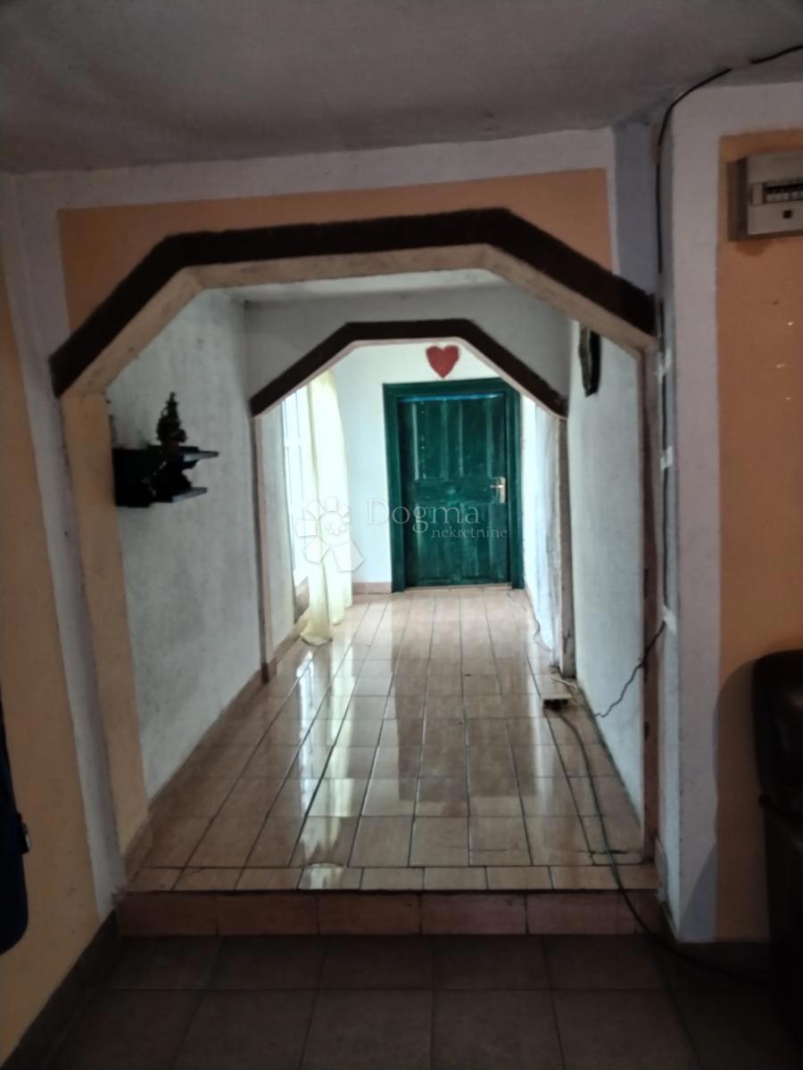 Kuća Na prodaju - KARLOVAČKA KARLOVAC