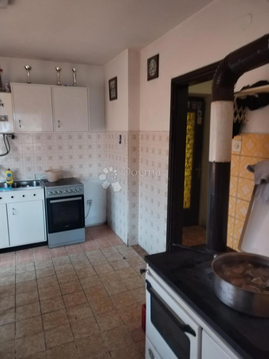 Kuća Na prodaju - KARLOVAČKA KARLOVAC