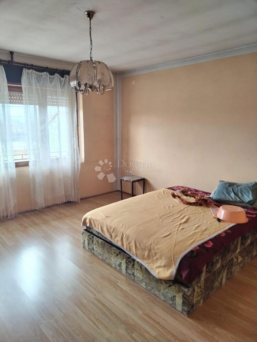 Kuća Na prodaju - KARLOVAČKA KARLOVAC