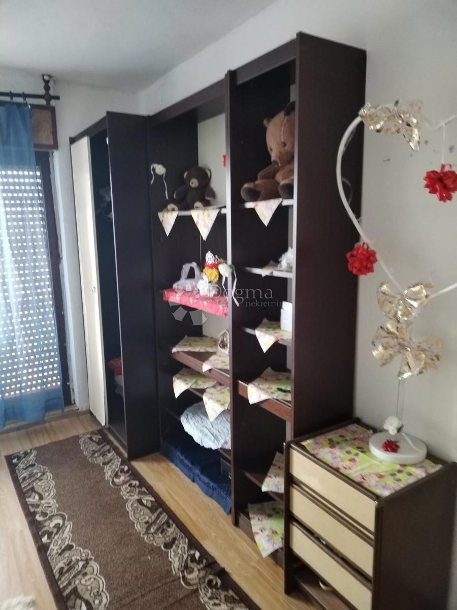Kuća Na prodaju - KARLOVAČKA KARLOVAC