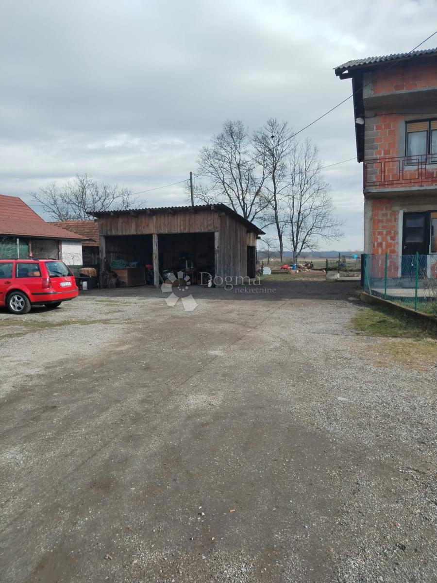Kuća Na prodaju - KARLOVAČKA KARLOVAC