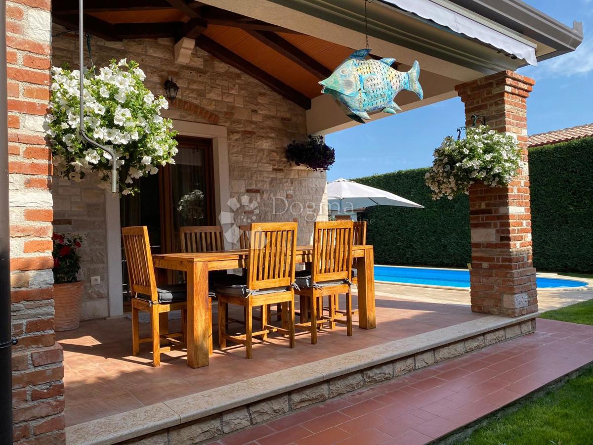 House For sale BRTONIGLA