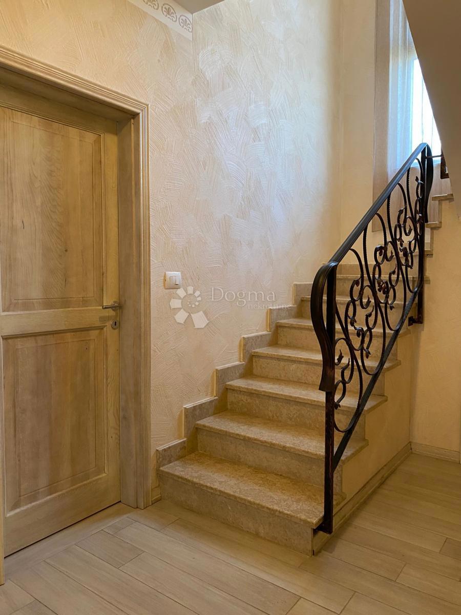 Dům Na prodej - ISTARSKA BRTONIGLA