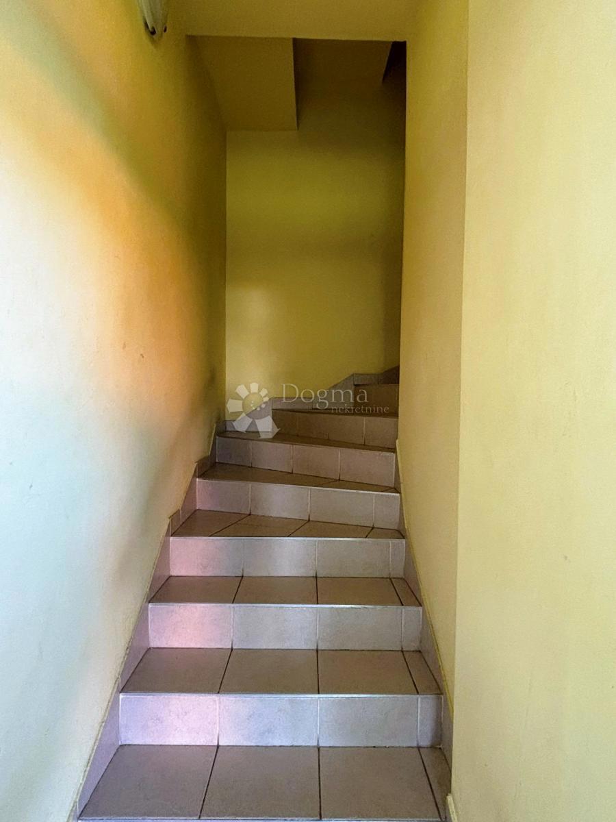 Poslovni prostor Na prodaju - VARAŽDINSKA TRNOVEC BARTOLOVEČKI