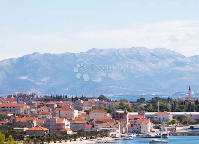 Zemljište na prodaju 479 m² – Kaštela