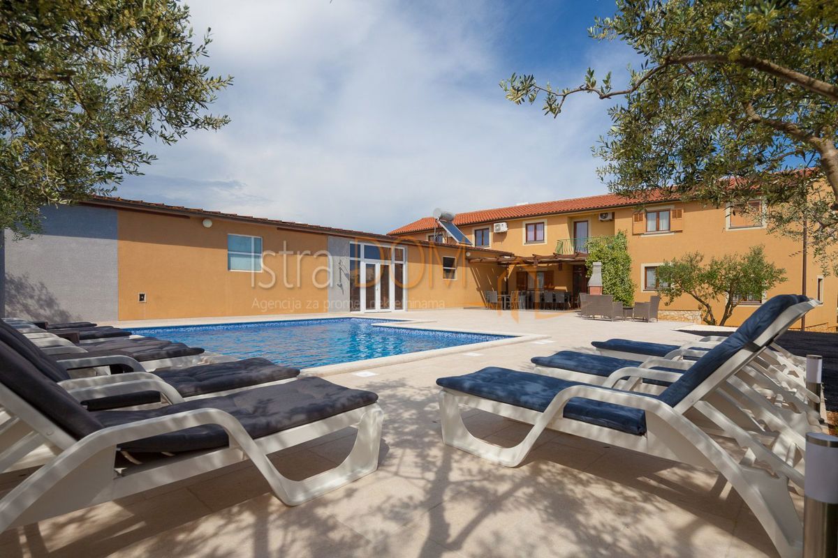 House For sale - ISTARSKA MEDULIN