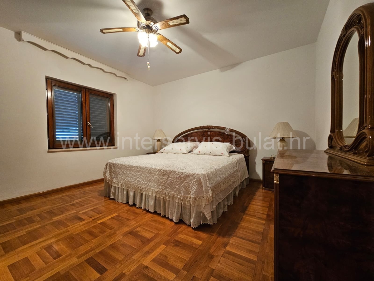 House For sale - ŠIBENSKO-KNINSKA ŠIBENIK