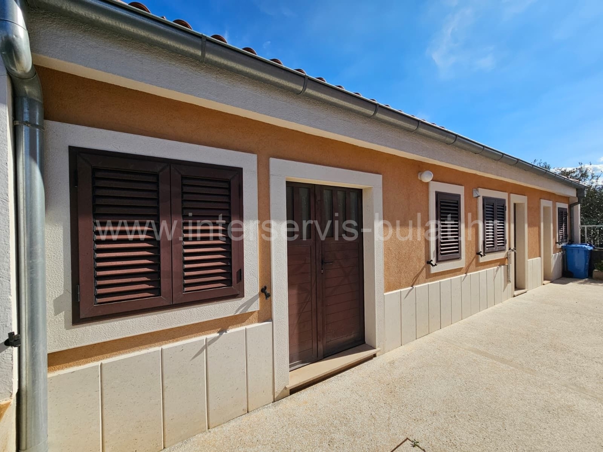 House For sale - ŠIBENSKO-KNINSKA ŠIBENIK
