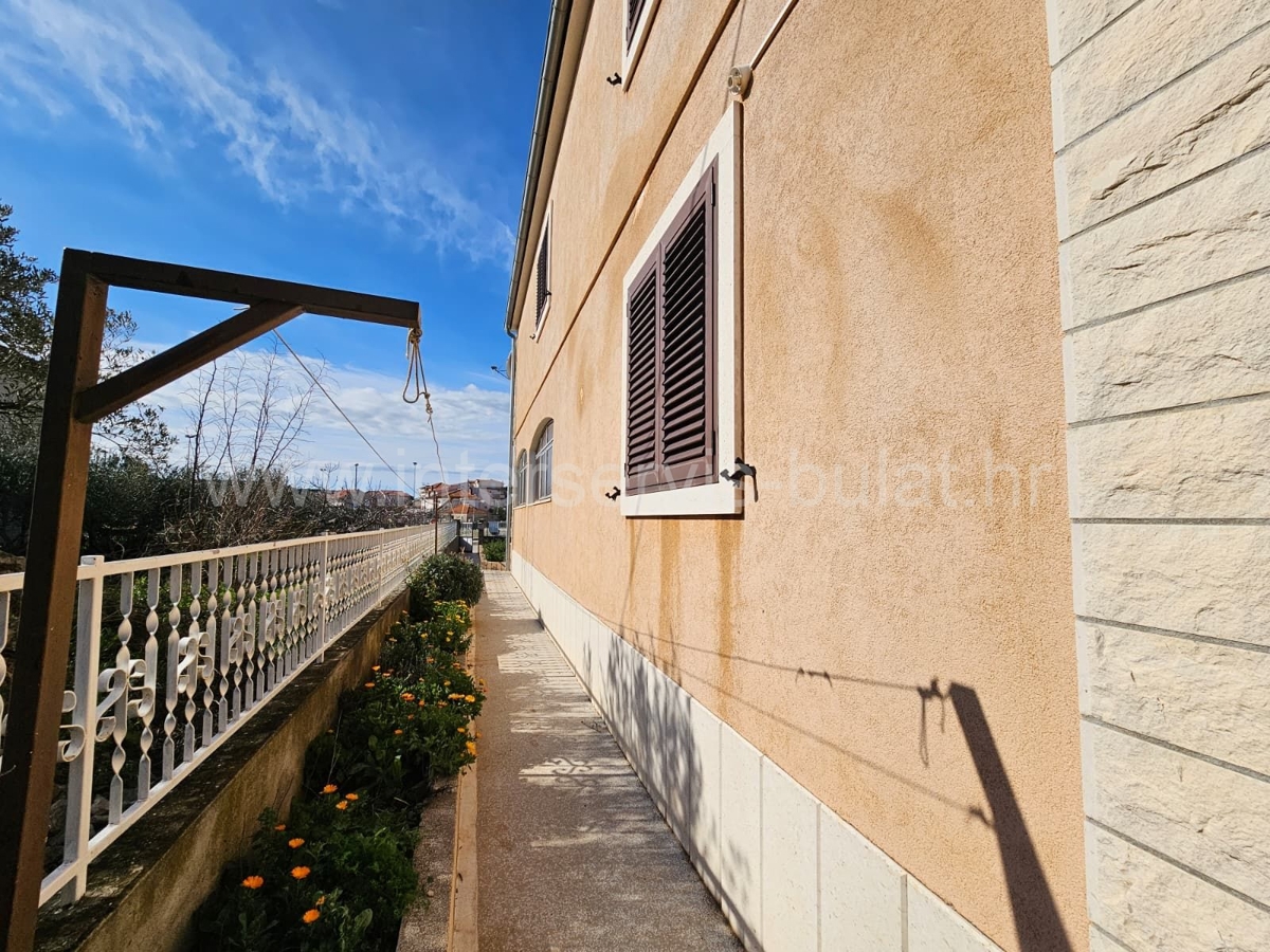 House For sale - ŠIBENSKO-KNINSKA ŠIBENIK