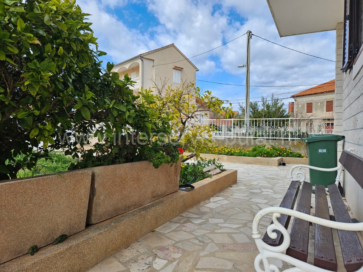 House For sale - ŠIBENSKO-KNINSKA ŠIBENIK