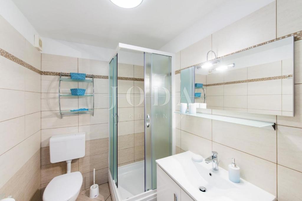 Casa In vendita - PRIMORSKO-GORANSKA KRK