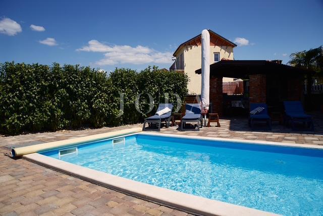 Casa In vendita - PRIMORSKO-GORANSKA KRK