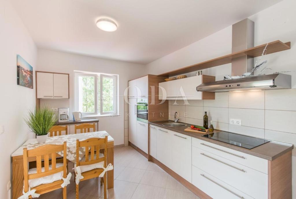 Casa In vendita - Primorsko-goranska Krk - foto 5/26