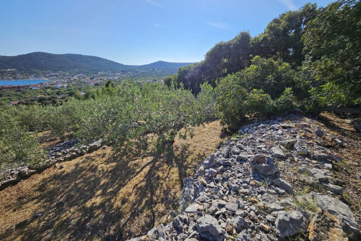 Land For sale - SPLITSKO-DALMATINSKA MARINA