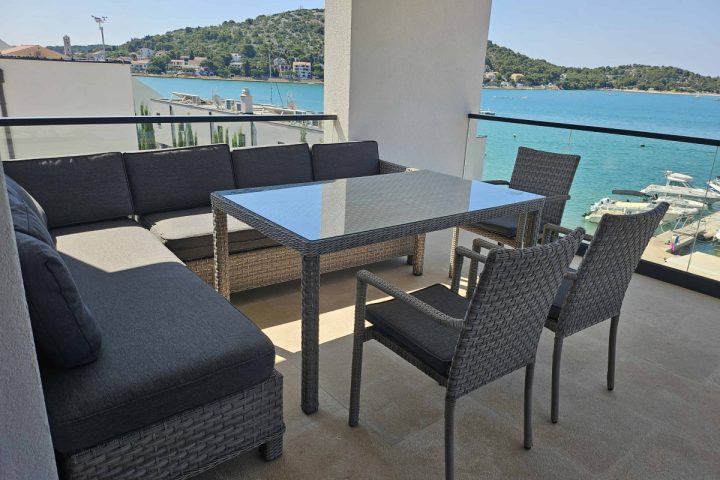 Flat for sale 91 m² – Murter