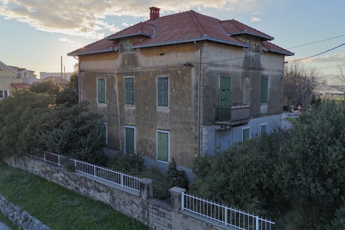 Casa In vendita - Splitsko-dalmatinska Split - foto 1/7