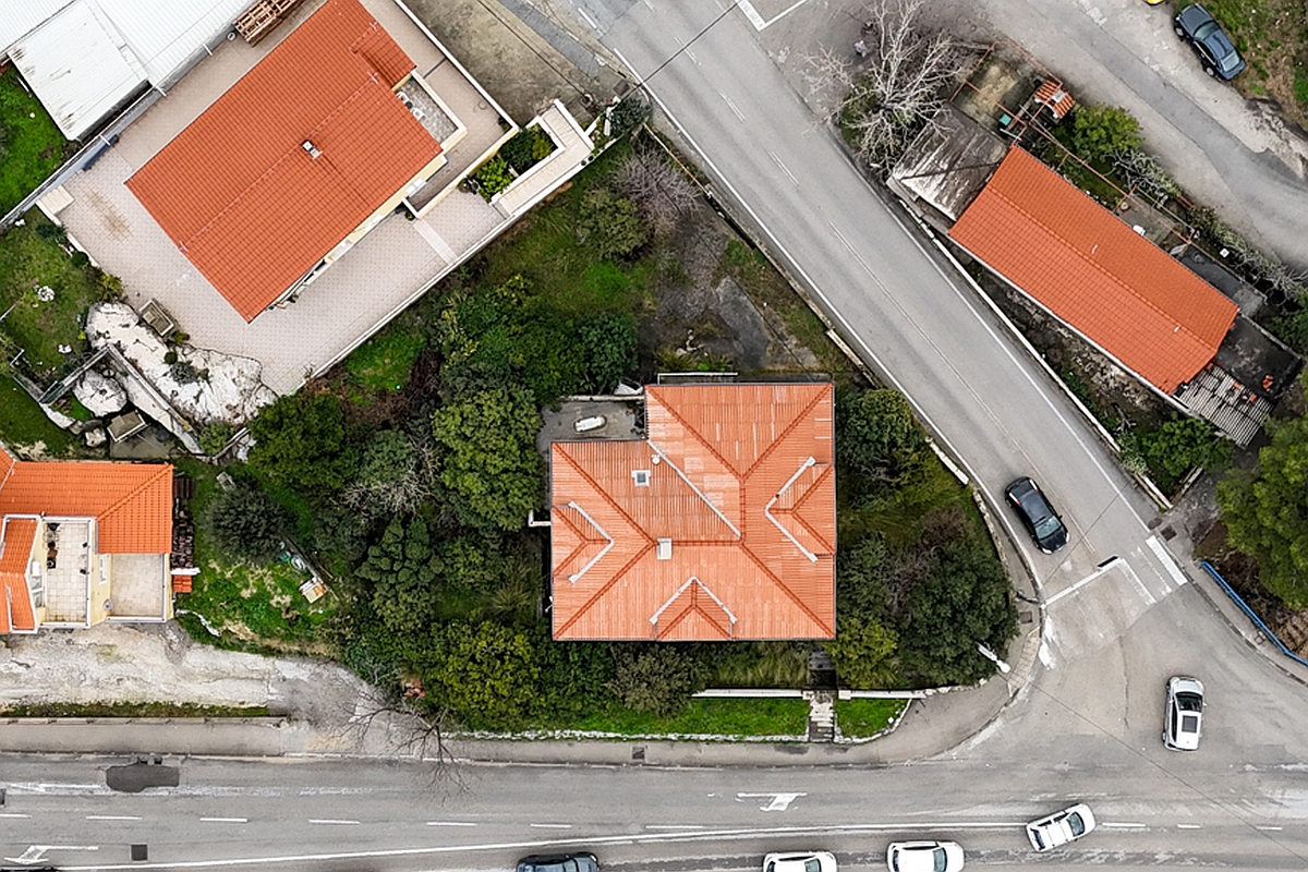 Casa In vendita - SPLITSKO-DALMATINSKA SPLIT