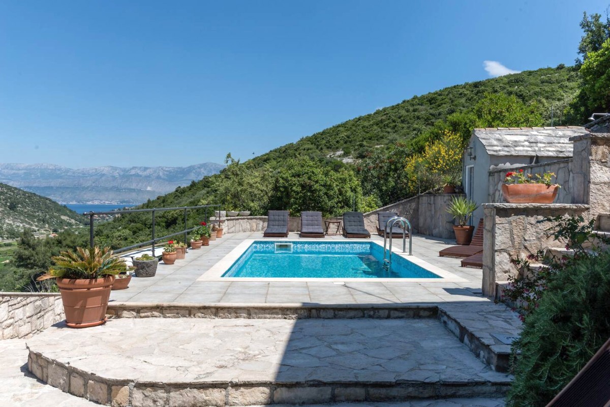 Dom Na sprzedaż - SPLITSKO-DALMATINSKA BRAČ
