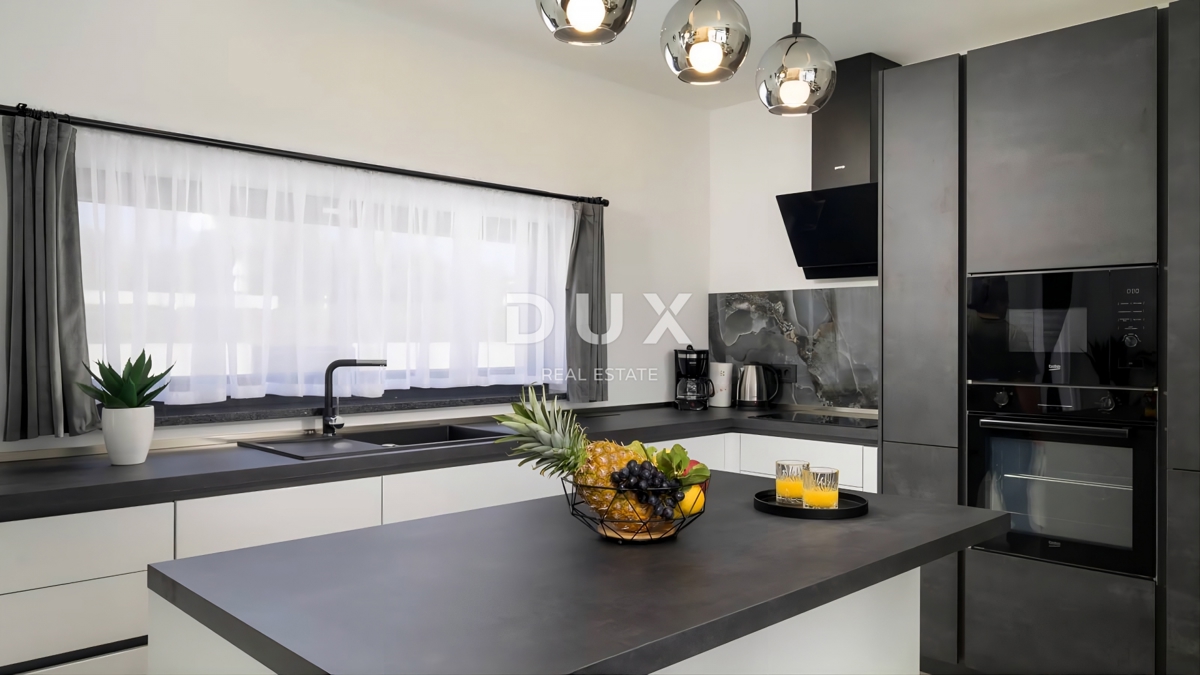 House For sale - ISTARSKA ŽMINJ