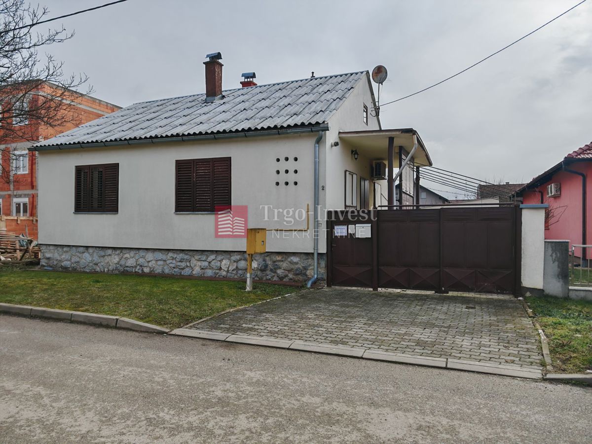 Maison À vendre SLAVONSKI BROD