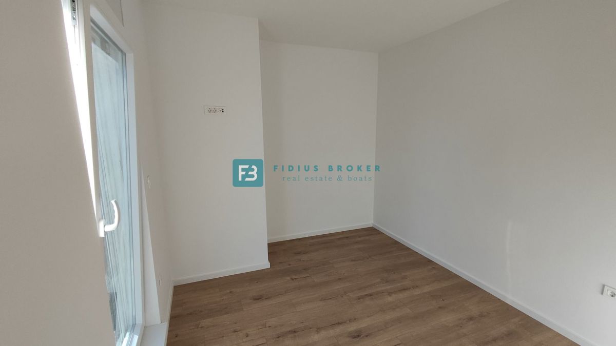 Flat For sale - ŠIBENSKO-KNINSKA VODICE