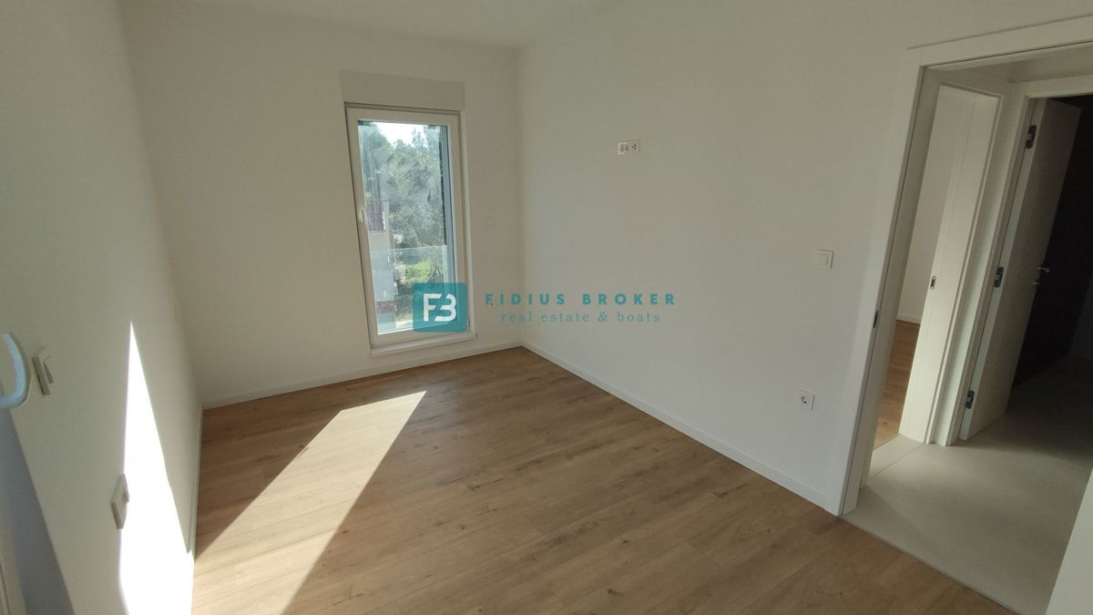 Flat For sale - ŠIBENSKO-KNINSKA VODICE