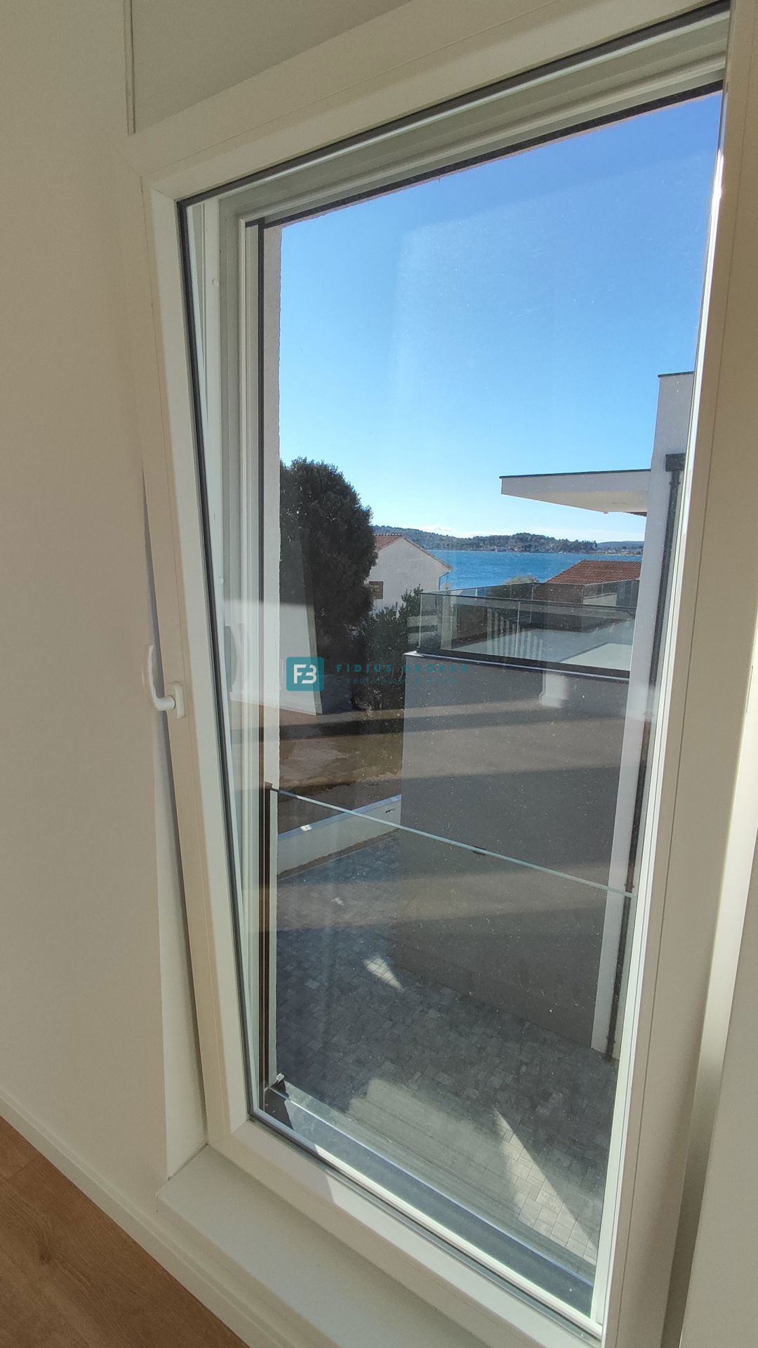 Flat For sale - ŠIBENSKO-KNINSKA VODICE