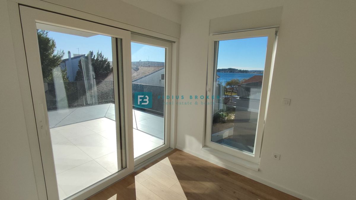 Flat For sale - ŠIBENSKO-KNINSKA VODICE