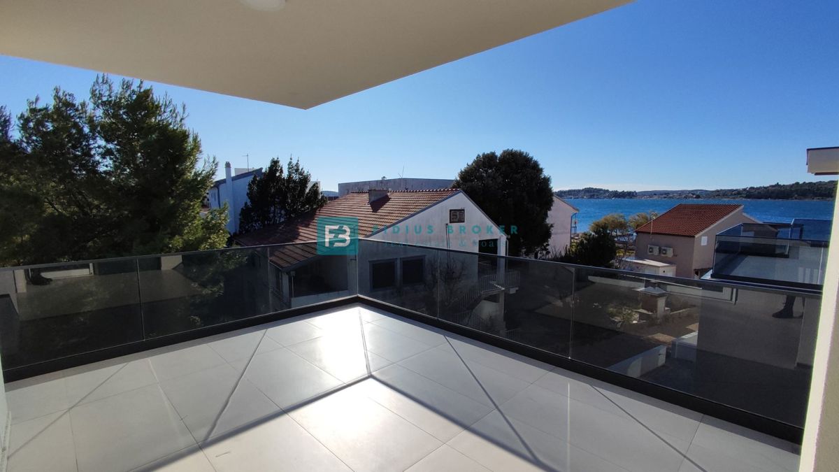 Flat For sale - ŠIBENSKO-KNINSKA VODICE