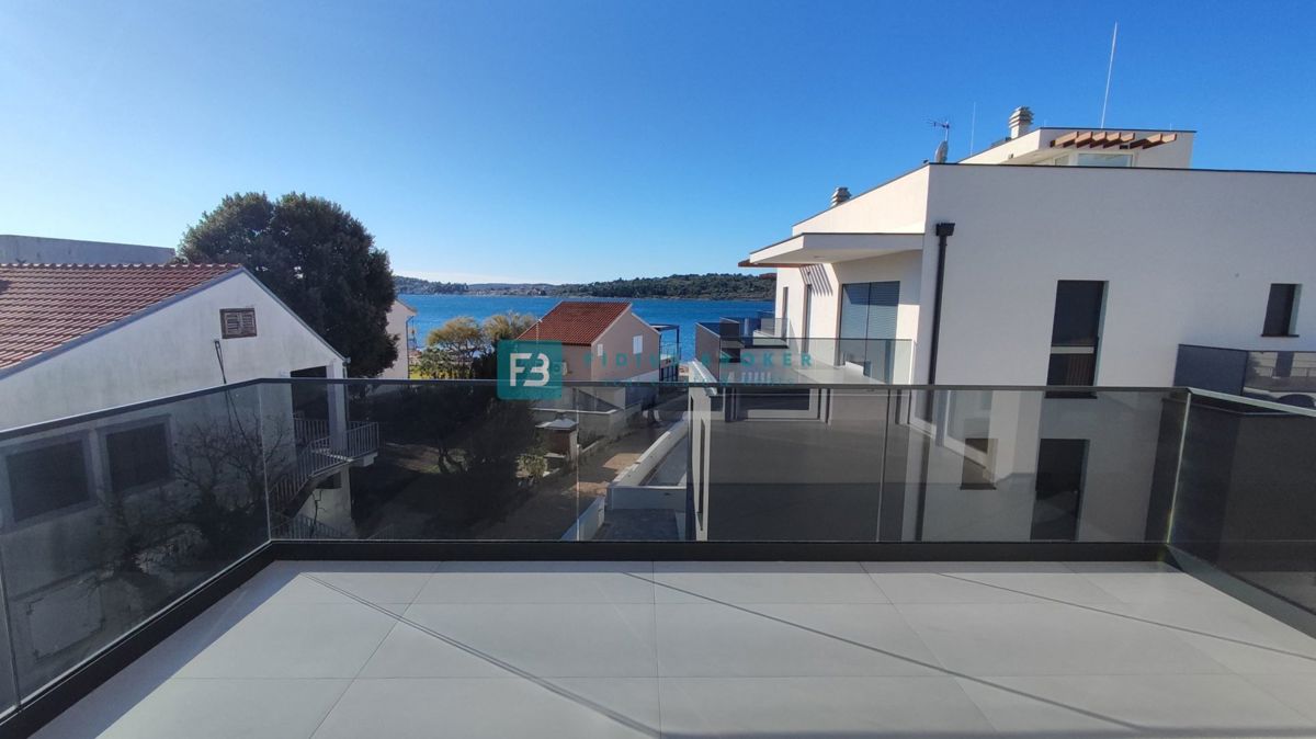 Flat For sale - ŠIBENSKO-KNINSKA VODICE