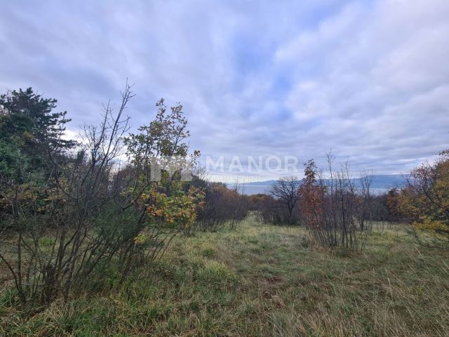 Parcela na predaj 2100 m² – Kostrena