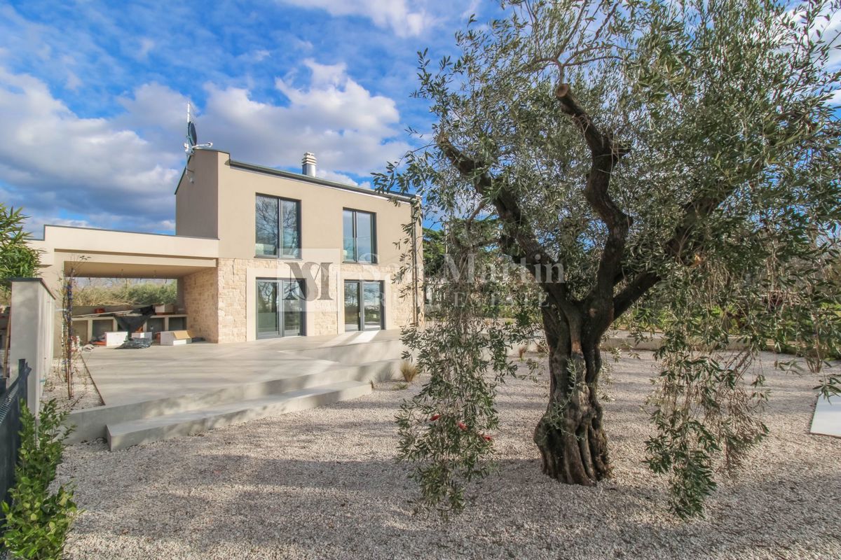 House For sale - Istarska Novigrad - foto 1/26