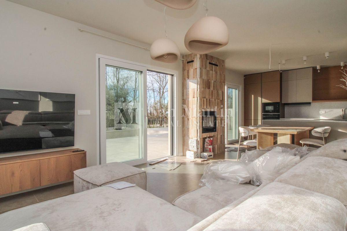 House For sale - ISTARSKA NOVIGRAD