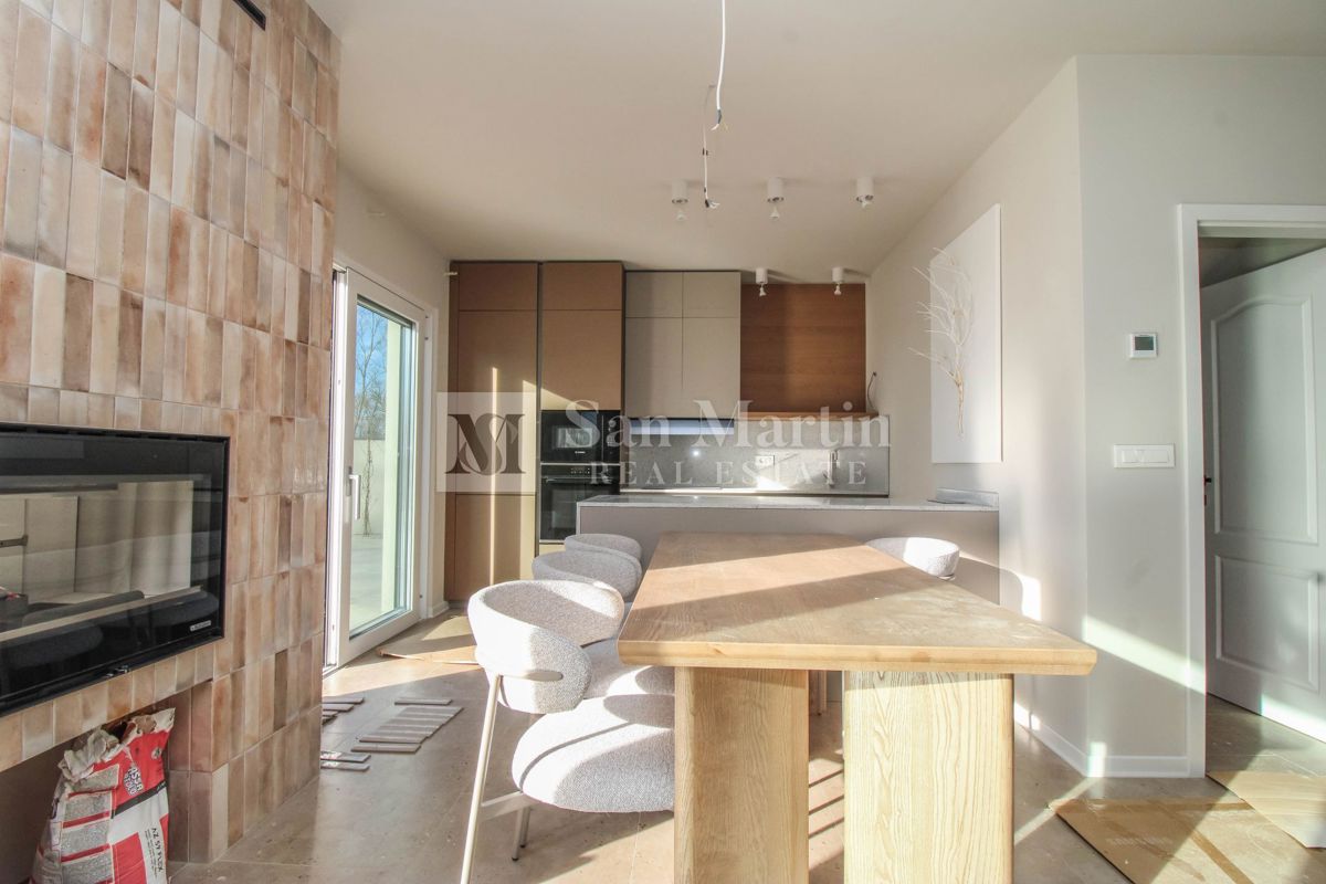 House For sale - ISTARSKA NOVIGRAD