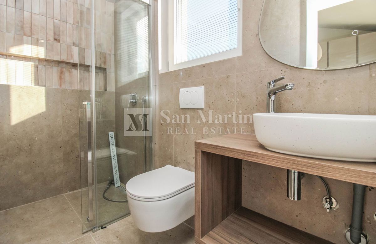 House For sale - ISTARSKA NOVIGRAD