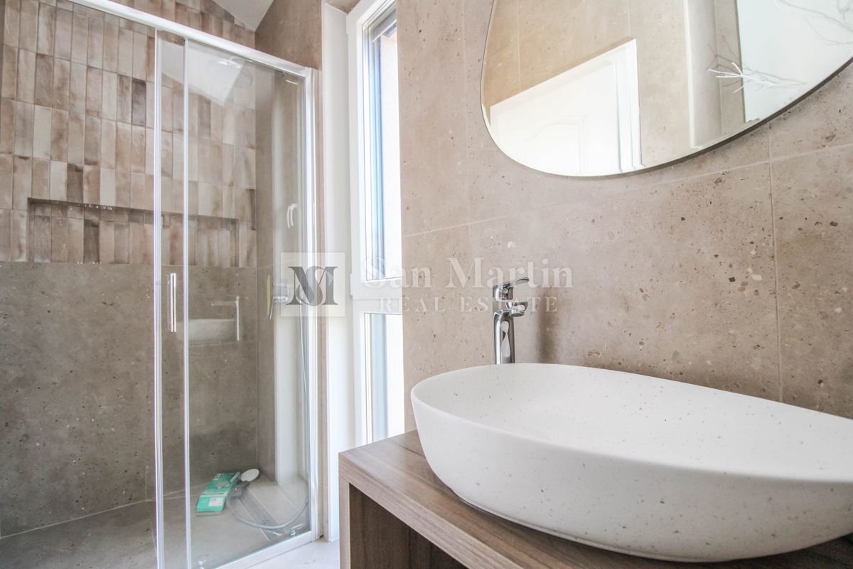 House For sale - ISTARSKA NOVIGRAD