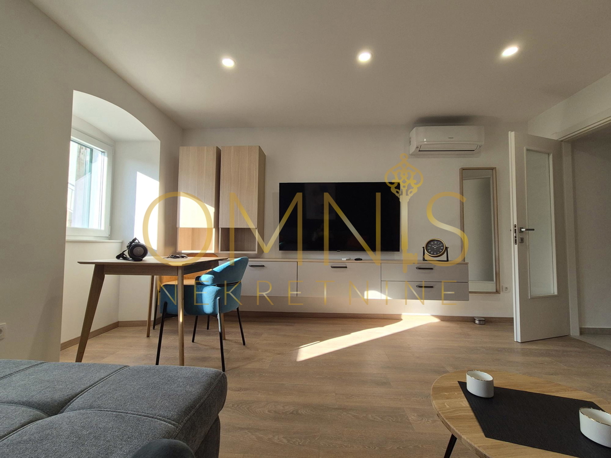 Flat For rent - Primorsko-goranska Rijeka - foto 2/9